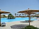 une piscine de l'hotel "Desert Rose" � Hurghada