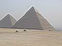 pyramide de khephren � droite 