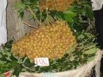 au march� de Port Louis des langagnes sorte de litchi