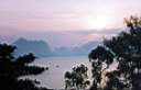 baie d'Halong � l'aube